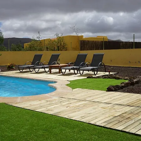 Villa Amarilla *