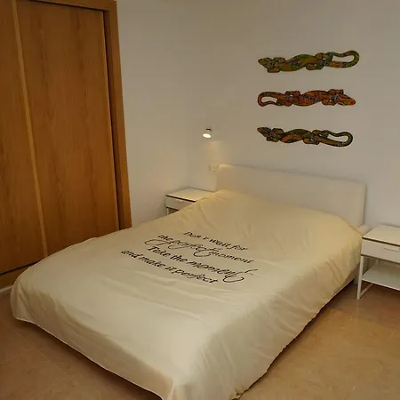 Amarilla La Oliva